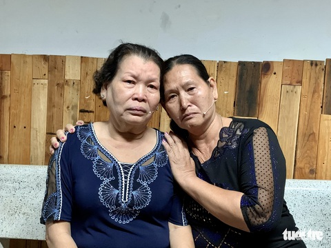 Như chưa hề có cuộc chia ly: Giọt nước mắt hạnh phúc ngày đoàn tụ cuối năm - Ảnh 3. Như chưa hề có cuộc chia ly: Giọt nước mắt hạnh phúc ngày đoàn tụ cuối năm - Ảnh 3.