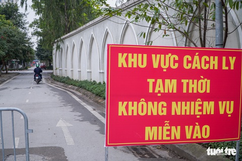 Ông nội 67 tuổi vượt gần 40km gửi đồ cho cháu lớp 3 trong khu cách ly - Ảnh 5. Ông nội 67 tuổi vượt gần 40km gửi đồ cho cháu lớp 3 trong khu cách ly - Ảnh 5.