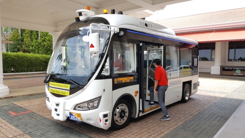 Singapore bắt đầu thử nghiệm xe buýt tự lái - Ảnh 1. Singapore bắt đầu thử nghiệm xe buýt tự lái - Ảnh 1.