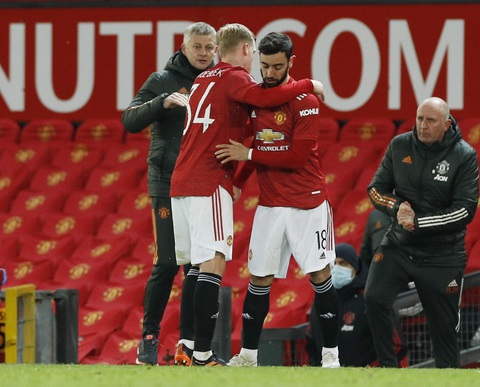 McTominay tỏa sáng trong hiệp phụ, Man Utd thắng nhọc nhằn West Ham ở Cúp FA - Ảnh 3. McTominay tỏa sáng trong hiệp phụ, Man Utd thắng nhọc nhằn West Ham ở Cúp FA - Ảnh 3.