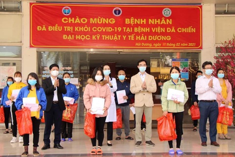 Tin vui ngày 30 Tết: 27 bệnh nhân COVID-19 được công bố khỏi bệnh - Ảnh 1. Tin vui ngày 30 Tết: 27 bệnh nhân COVID-19 được công bố khỏi bệnh - Ảnh 1.