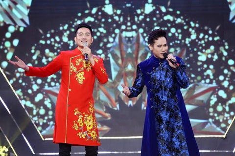 Nguyễn Phi Hùng: Chúc độc giả báo Tuổi Trẻ một năm Tân Sửu phúc lộc an khang - Ảnh 4. Nguyễn Phi Hùng: Chúc độc giả báo Tuổi Trẻ một năm Tân Sửu phúc lộc an khang - Ảnh 4.