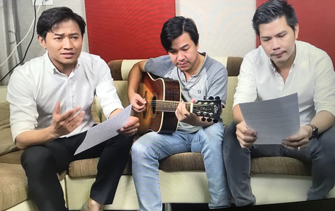 Quý Bình ra ca khúc tặng người xa quê trong một cái tết “rất khác biệt” - Ảnh 3. Quý Bình ra ca khúc tặng người xa quê trong một cái tết “rất khác biệt” - Ảnh 3.