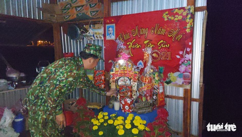 Giao thừa biên cương của lính quân hàm xanh - Ảnh 3. Giao thừa biên cương của lính quân hàm xanh - Ảnh 3.