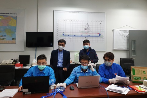 Bạn trẻ Hải Phòng xuyên tết góp sức phòng, chống COVID-19 - Ảnh 3. Bạn trẻ Hải Phòng xuyên tết góp sức phòng, chống COVID-19 - Ảnh 3.