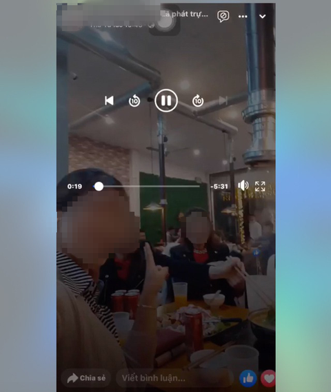 Trốn cách ly đi ăn lẩu còn livestream trên Facebook, một phụ nữ bị phạt 5 triệu đồng - Ảnh 3. Trốn cách ly đi ăn lẩu còn livestream trên Facebook, một phụ nữ bị phạt 5 triệu đồng - Ảnh 3.
