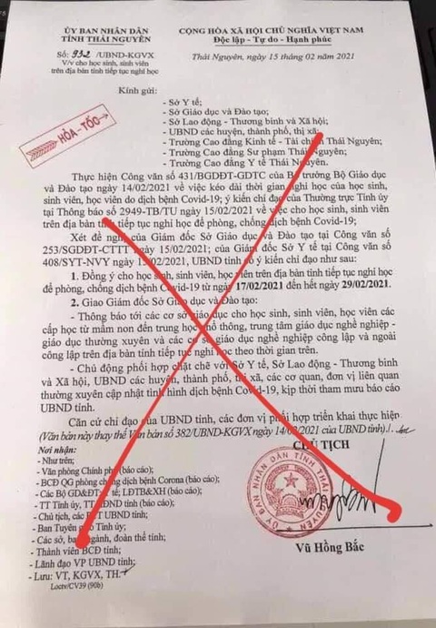 Giả danh chủ tịch UBND tỉnh đã nghỉ hưu ký văn bản cho học sinh nghỉ học vì COVID-19 - Ảnh 1. Giả danh chủ tịch UBND tỉnh đã nghỉ hưu ký văn bản cho học sinh nghỉ học vì COVID-19 - Ảnh 1.