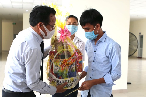 Sinh viên không được quay lại ký túc xá ĐH Quốc gia TP.HCM trước 28-2 - Ảnh 1. Sinh viên không được quay lại ký túc xá ĐH Quốc gia TP.HCM trước 28-2 - Ảnh 1.