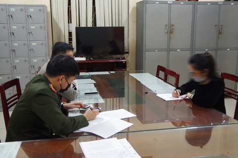 Triệu tập 3 người đăng văn bản giả mạo tỉnh Thái Nguyên cho học sinh nghỉ học - Ảnh 1. Triệu tập 3 người đăng văn bản giả mạo tỉnh Thái Nguyên cho học sinh nghỉ học - Ảnh 1.