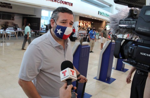 Dân Mỹ kêu gọi thượng nghị sĩ Ted Cruz từ chức vì đi nghỉ mát - Ảnh 2. Dân Mỹ kêu gọi thượng nghị sĩ Ted Cruz từ chức vì đi nghỉ mát - Ảnh 2.