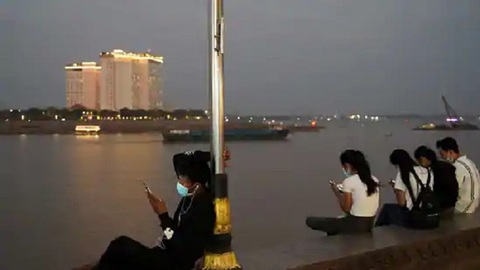 Campuchia bác bỏ nghi ngờ sẽ kiểm duyệt Internet kiểu Trung Quốc - Ảnh 1. Campuchia bác bỏ nghi ngờ sẽ kiểm duyệt Internet kiểu Trung Quốc - Ảnh 1.