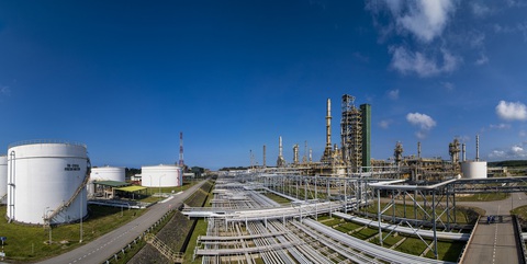 Lọc hóa dầu Bình Sơn: Mục tiêu lợi nhuận sau thuế 864 tỉ đồng năm 2021 - Ảnh 1. Lọc hóa dầu Bình Sơn: Mục tiêu lợi nhuận sau thuế 864 tỉ đồng năm 2021 - Ảnh 1.