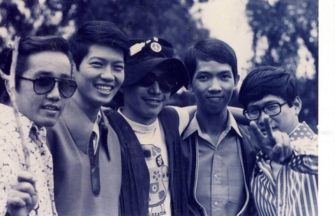 Thăm tay trống Nguyễn Trung Vinh của Phượng Hoàng ở nhà trọ 1,3 triệu đồng - Ảnh 3. Thăm tay trống Nguyễn Trung Vinh của Phượng Hoàng ở nhà trọ 1,3 triệu đồng - Ảnh 3.