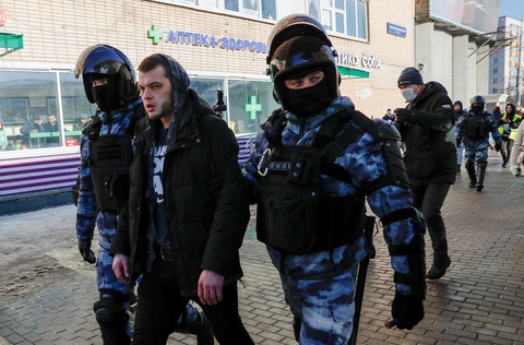Chính trị gia đối lập Navalny hầu tòa, Nga tố phương Tây can thiệp - Ảnh 2. Chính trị gia đối lập Navalny hầu tòa, Nga tố phương Tây can thiệp - Ảnh 2.