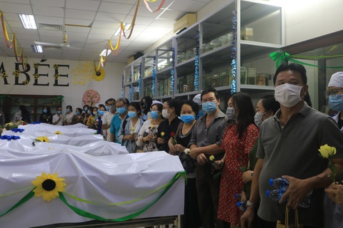 Tri ân người hiến xác ở Trường ĐH Y khoa Phạm Ngọc Thạch TP.HCM - Ảnh 6. Tri ân người hiến xác ở Trường ĐH Y khoa Phạm Ngọc Thạch TP.HCM - Ảnh 6.