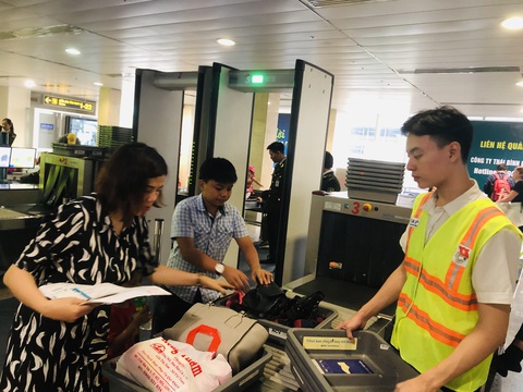 Tết này, đi máy bay ở Tân Sơn Nhất cần lưu ý gì? - Ảnh 2. Tết này, đi máy bay ở Tân Sơn Nhất cần lưu ý gì? - Ảnh 2.