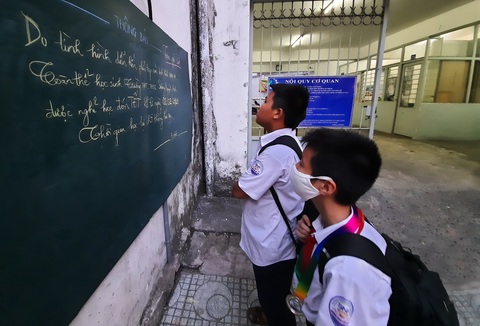 Học sinh gần 30 tỉnh, thành nghỉ học phòng dịch - Ảnh 1. Học sinh gần 30 tỉnh, thành nghỉ học phòng dịch - Ảnh 1.