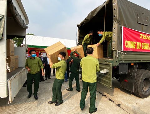 Hải Dương kêu gọi các tỉnh, thành chung tay giúp Hải Dương dập dịch COVID-19 - Ảnh 2. Hải Dương kêu gọi các tỉnh, thành chung tay giúp Hải Dương dập dịch COVID-19 - Ảnh 2.