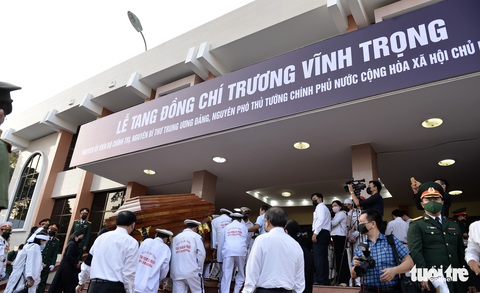 Lễ viếng nguyên Phó thủ tướng Trương Vĩnh Trọng tại Bến Tre và Hà Nội - Ảnh 10. Lễ viếng nguyên Phó thủ tướng Trương Vĩnh Trọng tại Bến Tre và Hà Nội - Ảnh 10.