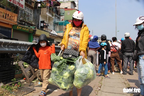 Người Hà Nội chung tay giải cứu nông sản Hải Dương - Ảnh 11. Người Hà Nội chung tay giải cứu nông sản Hải Dương - Ảnh 11.