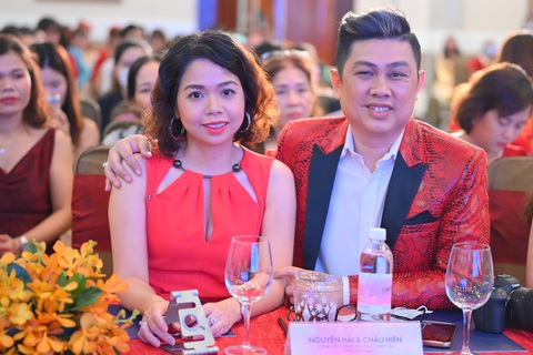 Người lãnh đạo thực thụ không dừng bước trước đại dịch - Ảnh 1. Người lãnh đạo thực thụ không dừng bước trước đại dịch - Ảnh 1.
