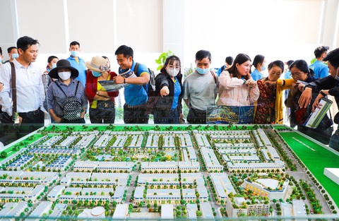 Century City đã có sổ từng nền, khách hàng an tâm đầu tư dịp đầu xuân - Ảnh 1. Century City đã có sổ từng nền, khách hàng an tâm đầu tư dịp đầu xuân - Ảnh 1.