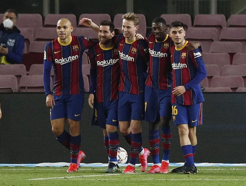 Messi rực sáng, Barcelona rút ngắn khoảng cách với hai đội bóng thành Madrid - Ảnh 1. Messi rực sáng, Barcelona rút ngắn khoảng cách với hai đội bóng thành Madrid - Ảnh 1.