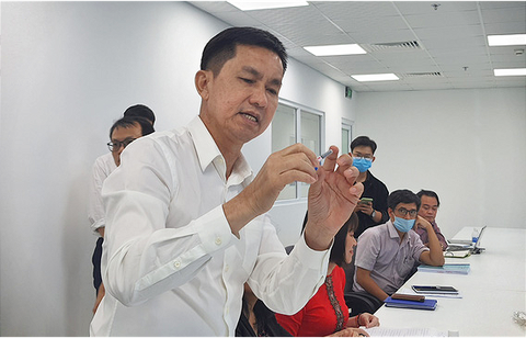 Có vắc xin nhập khẩu, vắc xin sản xuất trong nước vẫn là ưu tiên số 1 - Ảnh 3. Có vắc xin nhập khẩu, vắc xin sản xuất trong nước vẫn là ưu tiên số 1 - Ảnh 3.