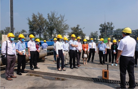 Khát nhân sự quản lý Việt Nam - Ảnh 1. Khát nhân sự quản lý Việt Nam - Ảnh 1.