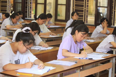 Hải Phòng bỏ môn thi tổ hợp tuyển sinh lớp 10 THPT vì COVID-19 - Ảnh 1. Hải Phòng bỏ môn thi tổ hợp tuyển sinh lớp 10 THPT vì COVID-19 - Ảnh 1.