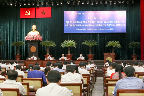Nhiều phường tại TP.HCM đề xuất tăng cường cán bộ vì dân cư đông - Ảnh 1. Nhiều phường tại TP.HCM đề xuất tăng cường cán bộ vì dân cư đông - Ảnh 1.