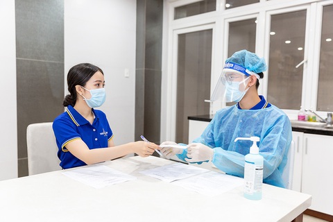 Thẩm mỹ viện Ngọc Dung tự chủ động cách ly tập trung nhân viên - Ảnh 4. Thẩm mỹ viện Ngọc Dung tự chủ động cách ly tập trung nhân viên - Ảnh 4.