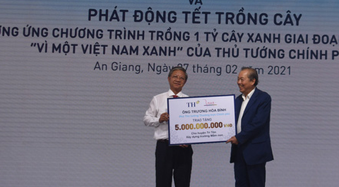 Phó thủ tướng Trương Hòa Bình dự lễ khởi công dự án chăn nuôi 10.000 con bò sữa công nghệ cao - Ảnh 1. Phó thủ tướng Trương Hòa Bình dự lễ khởi công dự án chăn nuôi 10.000 con bò sữa công nghệ cao - Ảnh 1.
