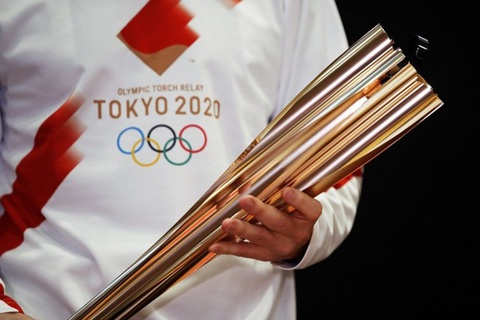 Rước đuốc Olympic Tokyo thời bình thường mới - Ảnh 1. Rước đuốc Olympic Tokyo thời bình thường mới - Ảnh 1.