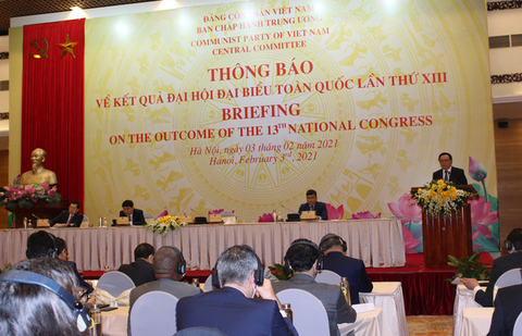 Văn kiện Đại hội Đảng XIII được dịch ra 7 thứ tiếng - Ảnh 1. Văn kiện Đại hội Đảng XIII được dịch ra 7 thứ tiếng - Ảnh 1.