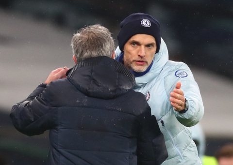 Jorginho ghi bàn từ chấm phạt đền giúp Chelsea vươn lên thứ 6 - Ảnh 4. Jorginho ghi bàn từ chấm phạt đền giúp Chelsea vươn lên thứ 6 - Ảnh 4.
