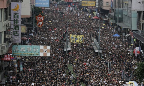 Nghị sĩ Mỹ đề cử Nobel hòa bình cho phong trào dân chủ Hong Kong - Ảnh 1. Nghị sĩ Mỹ đề cử Nobel hòa bình cho phong trào dân chủ Hong Kong - Ảnh 1.