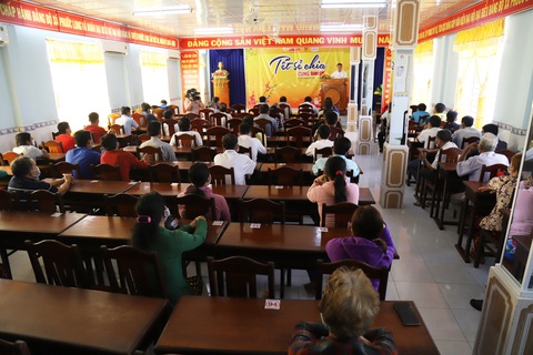 Tết này tui vui nhứt là có 400.000 đồng để mua hơn 20 vịt con - Ảnh 4. Tết này tui vui nhứt là có 400.000 đồng để mua hơn 20 vịt con - Ảnh 4.