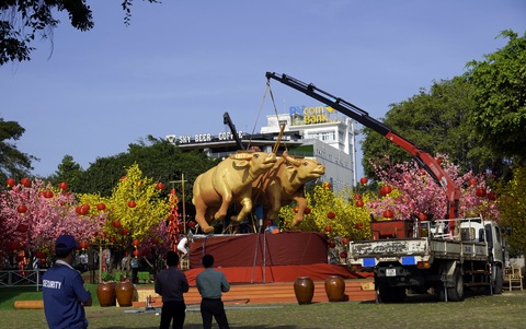 Bà Rịa - Vũng Tàu dừng nhiều sự kiện lớn dịp tết, bàn chuyện mua vắc xin - Ảnh 2. Bà Rịa - Vũng Tàu dừng nhiều sự kiện lớn dịp tết, bàn chuyện mua vắc xin - Ảnh 2.