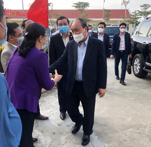 Thủ tướng thăm tết người già, trẻ khuyết tật Trung tâm Bảo trợ xã hội Quảng Nam - Ảnh 3. Thủ tướng thăm tết người già, trẻ khuyết tật Trung tâm Bảo trợ xã hội Quảng Nam - Ảnh 3.