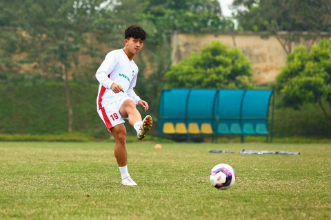 Chuyện ăn tết của cầu thủ Việt - Ảnh 1. Chuyện ăn tết của cầu thủ Việt - Ảnh 1.