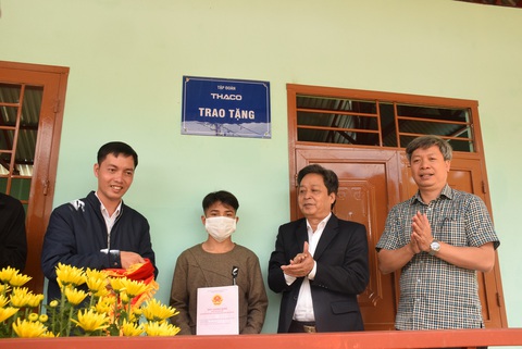 Bàn giao nhà ở cho người dân vùng sạt lở Trà Leng - Ảnh 4. Bàn giao nhà ở cho người dân vùng sạt lở Trà Leng - Ảnh 4.