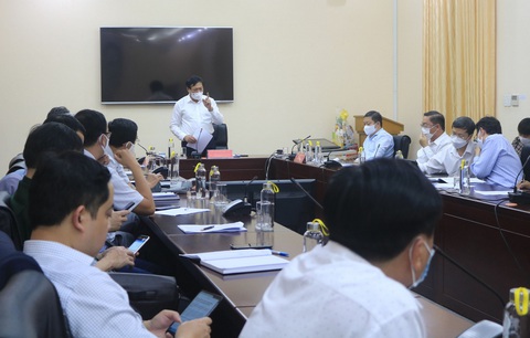 Bộ Y tế công bố thêm 5 ca COVID-19, gồm 2 anh em nhân viên sân bay Tân Sơn Nhất - Ảnh 1. Bộ Y tế công bố thêm 5 ca COVID-19, gồm 2 anh em nhân viên sân bay Tân Sơn Nhất - Ảnh 1.