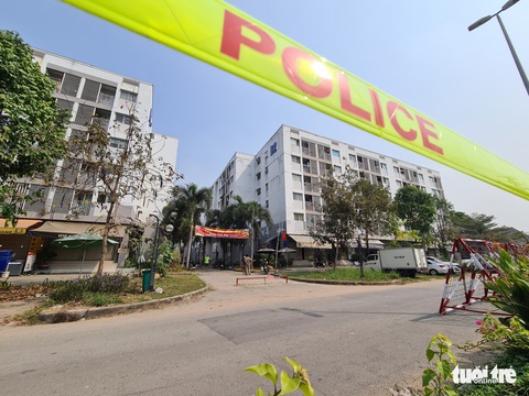 NÓNG: Bình Dương thêm 1 ca COVID-19, phong tỏa khu chung cư giáp TP.HCM - Ảnh 3. NÓNG: Bình Dương thêm 1 ca COVID-19, phong tỏa khu chung cư giáp TP.HCM - Ảnh 3.