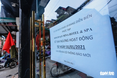 Phố cổ Hà Nội đìu hiu, hàng loạt cửa hàng treo biển nghỉ bán - Ảnh 6. Phố cổ Hà Nội đìu hiu, hàng loạt cửa hàng treo biển nghỉ bán - Ảnh 6.