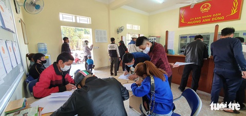 Những tình huống tréo ngoe về yêu cầu xác nhận đi lại của Hải Phòng - Ảnh 8. Những tình huống tréo ngoe về yêu cầu xác nhận đi lại của Hải Phòng - Ảnh 8.