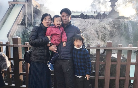 Giật mình đã là Tết COVID-19 thứ hai - Ảnh 3. Giật mình đã là Tết COVID-19 thứ hai - Ảnh 3.