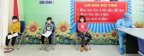 Tết đã đến với trẻ cách ly ở Xuân Phương - Ảnh 7. Tết đã đến với trẻ cách ly ở Xuân Phương - Ảnh 7.