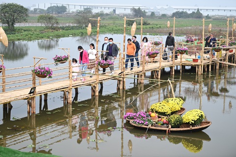 Mở cửa đường hoa Home Hanoi Xuan 2021 - Ảnh 3. Mở cửa đường hoa Home Hanoi Xuan 2021 - Ảnh 3.