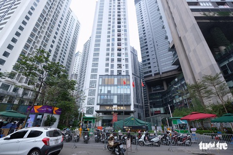 BN 2009 ở Hà Nội suốt 12 ngày không khai báo, bí thư Hà Nội yêu cầu xử lý nghiêm - Ảnh 1. BN 2009 ở Hà Nội suốt 12 ngày không khai báo, bí thư Hà Nội yêu cầu xử lý nghiêm - Ảnh 1.